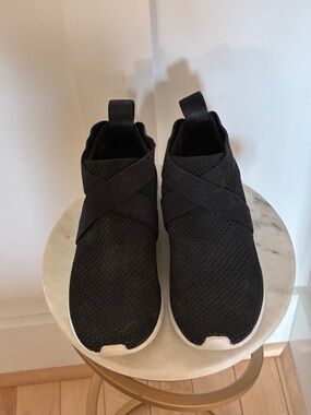 Eileen Fisher Zing stretch knit sneakers